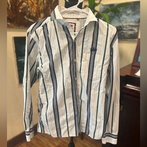 Belfer button down shirt size large in GUC